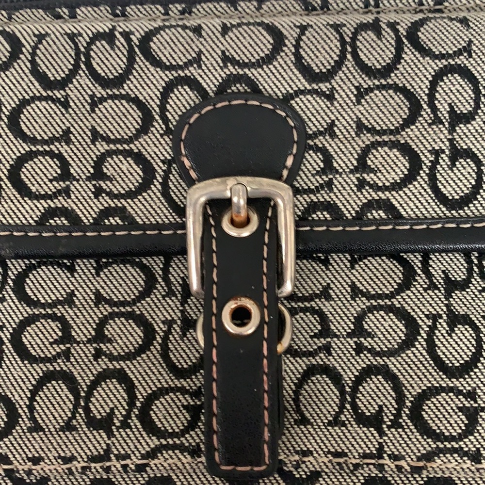 Vintage coach wallet authentic minor wear. - Picture 7 of 7